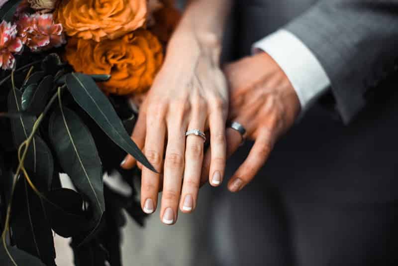 🥇 Las alianzas de boda | Elige tu anillo de boda - Fanny Bodas